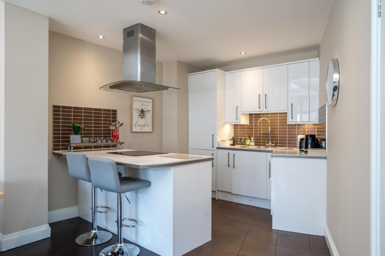 Spacious 2 Bedroom Apartment - Sleeps 6 Brighton Exterior foto